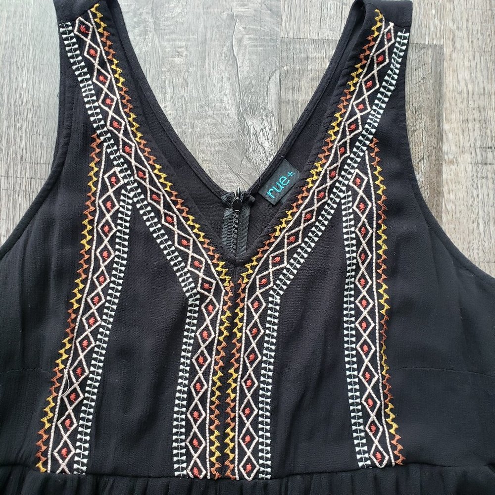 Rue21 Tribal Black Dress - Picture 3 of 4
